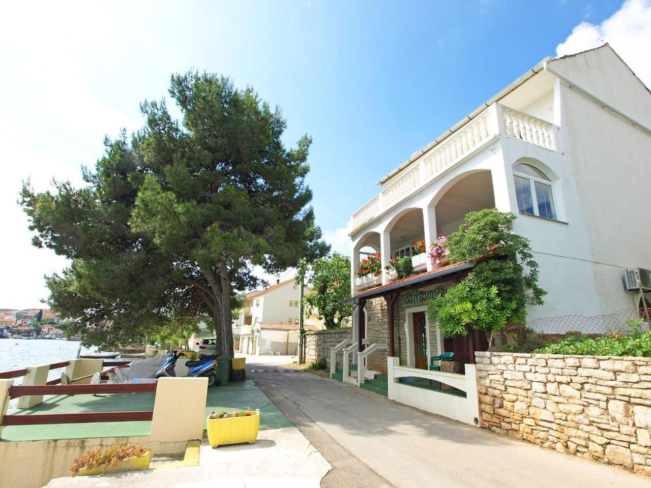 קאלי Holiday Home Ana By Interhome מראה חיצוני תמונה